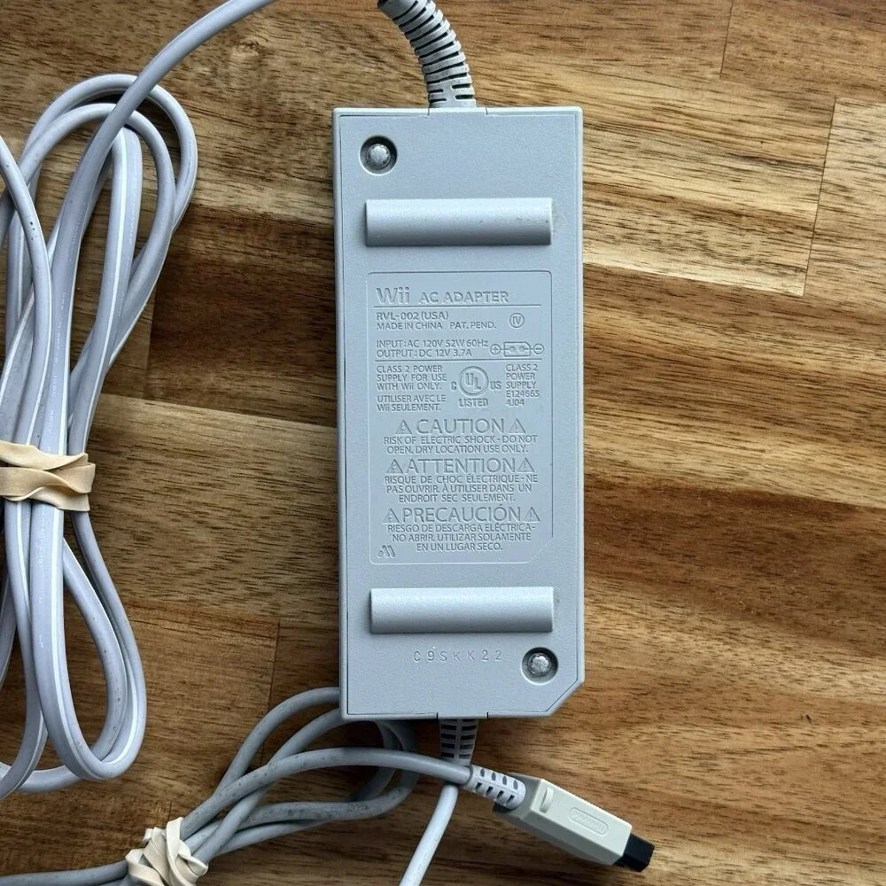 Original Nintendo Wii AC Adapter RVL-002 USA OEM Power Supply Charger 12V 3.7A